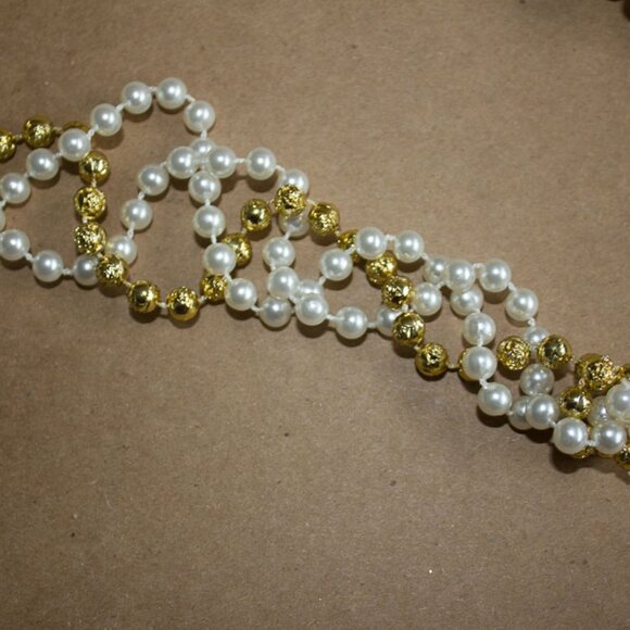 garland - Picture 3 of 4